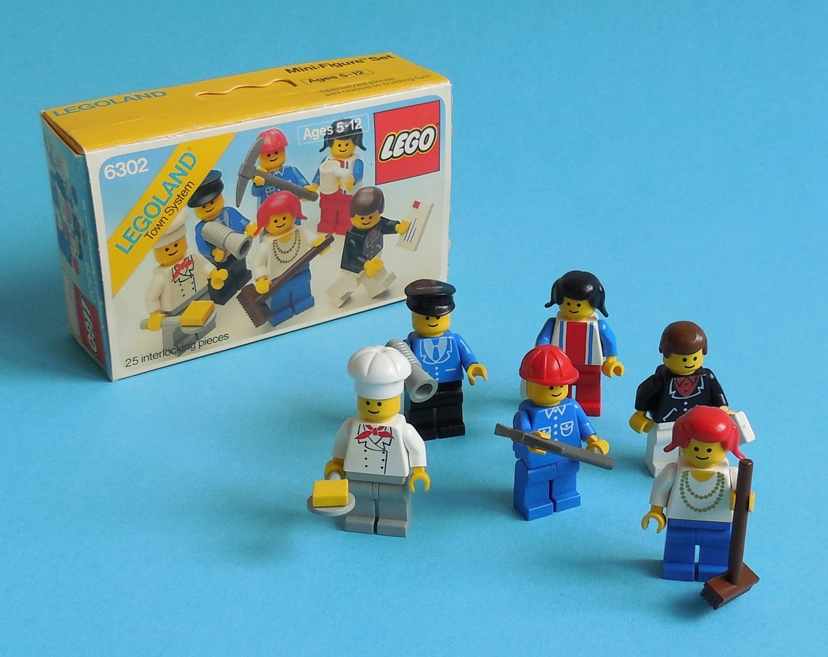 Lego Legoland minifigs Lego-6302-1